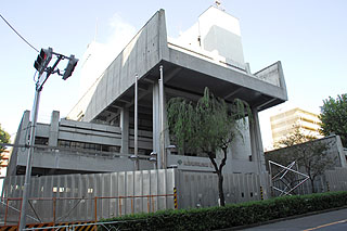 閉館した東京都児童会館の建物